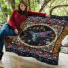 Graphic Art Humming Bird Quilt Blanket Gift Idea 7