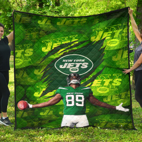 New York American Football Jets Football Player 89 Celebrating Score Holding Ball  Premium Quilt Blanket