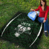 New York American Football Jets Football Rush Artwork Jumping Dark Green Premium Quilt Blanket 9