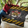 Skull Premium Quilt - Skull Wear Deep Sea Helmet With Poison Creatures Quilt Blanket 11