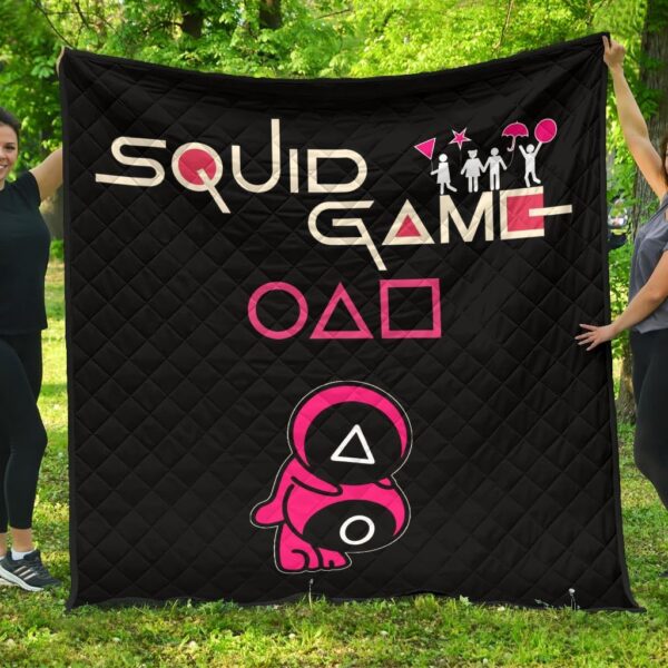 Squid Game Movie Premium Quilt – Funny Naughty Squid Workers Round Square Triangle Umbrella Quilt Blanket