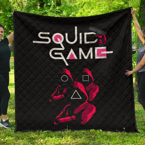 Squid Game Movie Premium Quilt Red Squid Worker Round Square Triangle Symbol Quilt Blanket