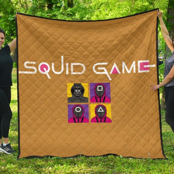 Squid Game Movie Premium Quilt – Squid Workers Round Square Triangle Face And Mask Boss Card Quilt Blanket