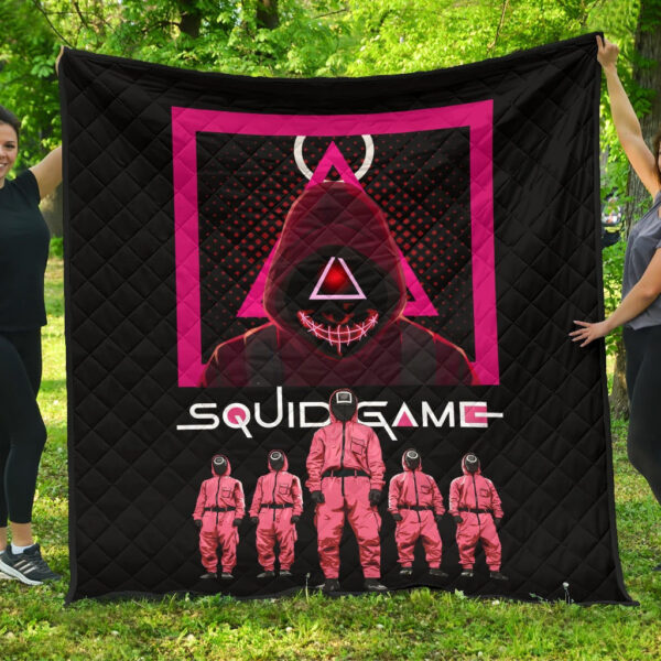 Squid Game Movie Premium Quilt – Squid Workers Squad Evil Triangle Scary Mouth Quilt Blanket