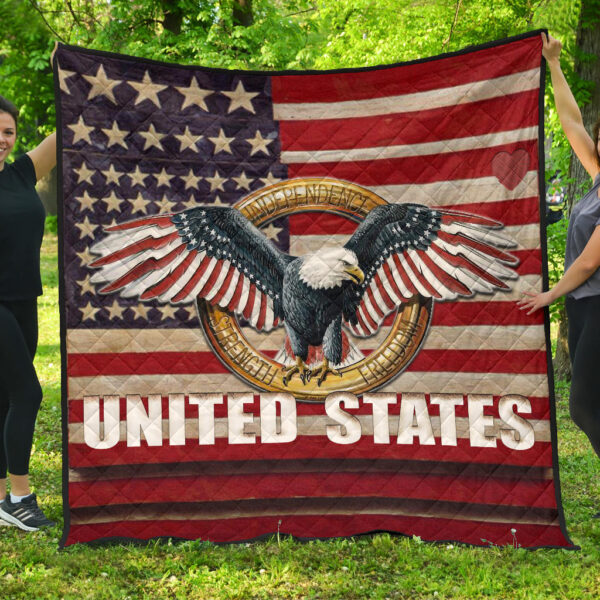 US Independence Day Eagle Flying Love US Independence Day Strength Freedom Premium Quilt Blanket