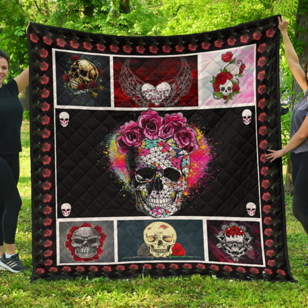 Valentine Premium Quilt – Awesome Floral Skulls In Square Roses Patterns Quilt Blanket